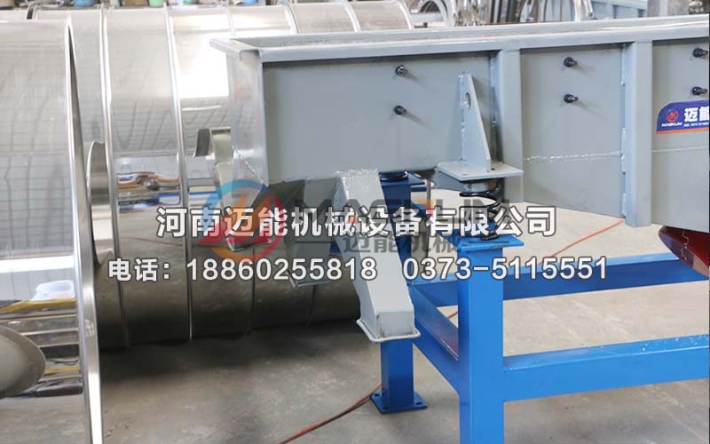 520玻璃纤维直线振动筛